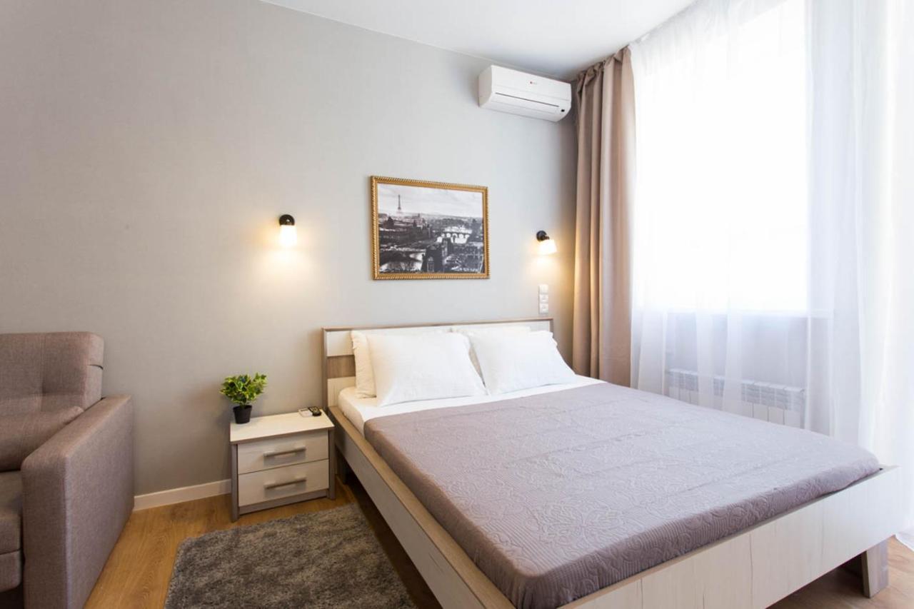 Cozy Apartment Beside Metro Yaroslava Mudroho, Universytet - Chernyshevska Str 95-6 Kharkiv Extérieur photo