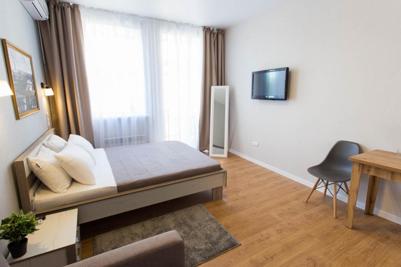Cozy Apartment Beside Metro Yaroslava Mudroho, Universytet - Chernyshevska Str 95-6 Kharkiv Extérieur photo